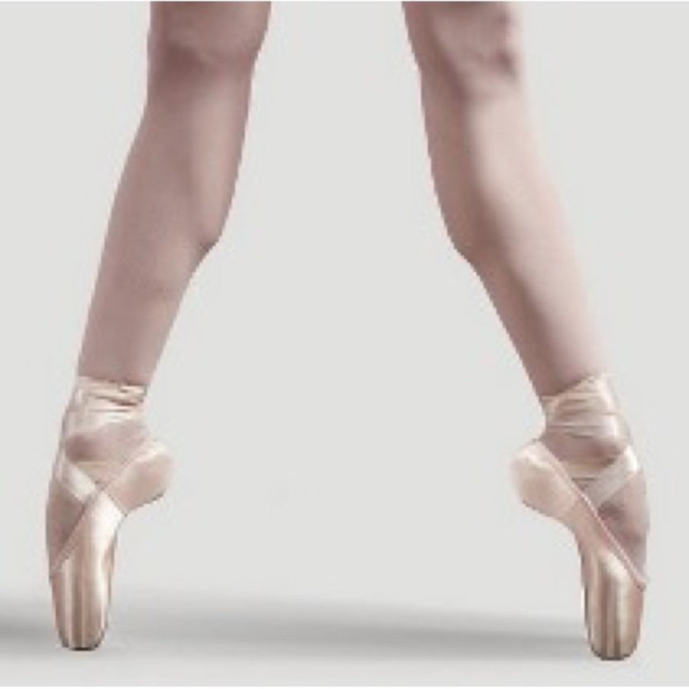 Capezio 1127W Cambre Tapered Toe Pointe Shoes